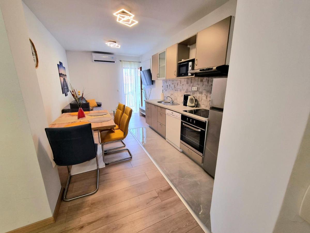 Apartamento Julia Biograd Na Moru Exterior foto